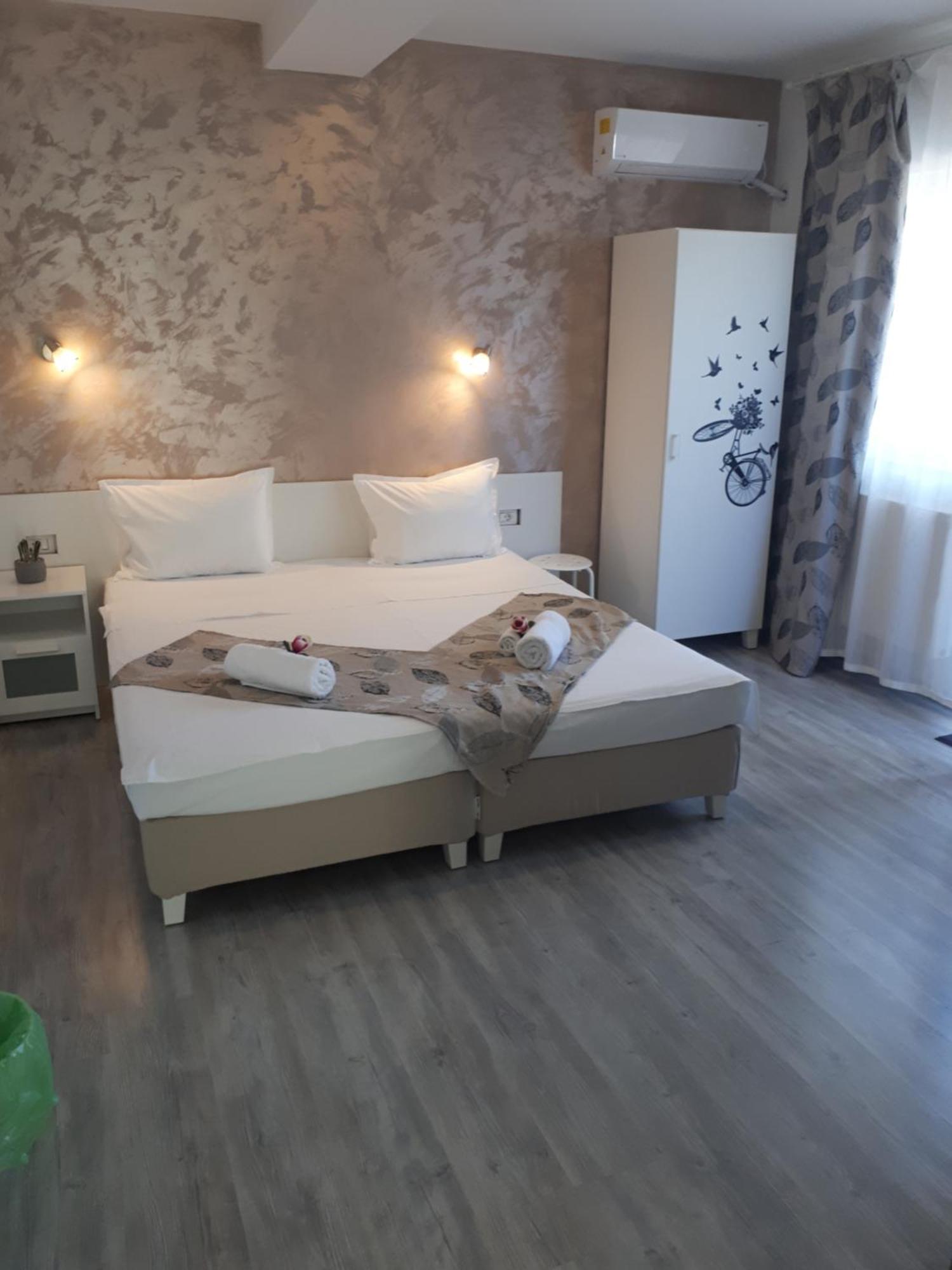 Top Style Villa Bragadiru Habitación foto